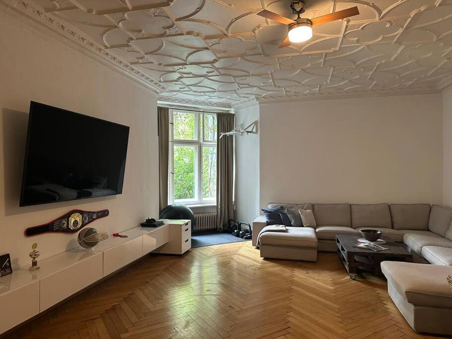 Grosses Apartment Am Kudamm برلين المظهر الخارجي الصورة